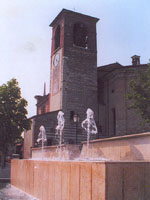 Ghedi Piazza Roma con Torre campanaria